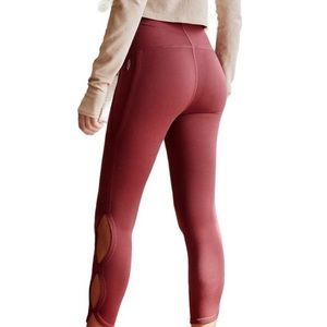 Free People FP movement High-rise Infinity Legging cranberry size medium